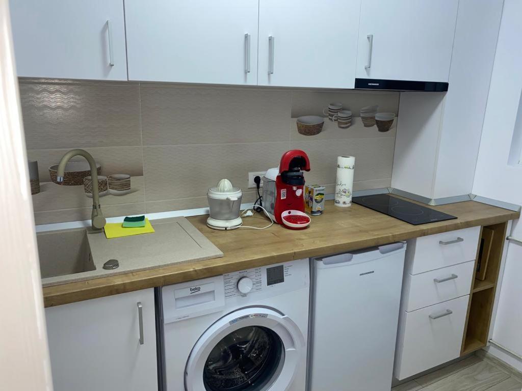 New Apartment Situat Pe Stefan Cel Mare, La 5 Min De Obor บูคาเรสต์ ภายนอก รูปภาพ